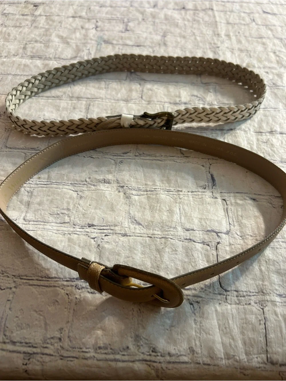 WOODWARD TOP GRAIN LEATHER PEBBLE GRAIN TAN & WHITE LEATHER BRAIDED BELTS